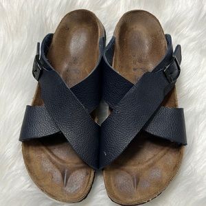 Birkis by Birkenstock blue sandals mens 7 womens 9